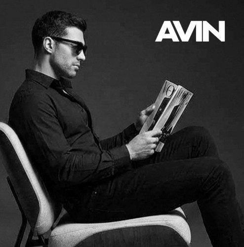 دانلود آهنگ جدید آوین به نام تو