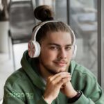 دانلود آهنگ جدید منم و هدفونم (ریمیکس) از حاتم لورایی