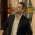 دانلود موزیک ویدئو جدید از عشق بگو از حسین توکلی