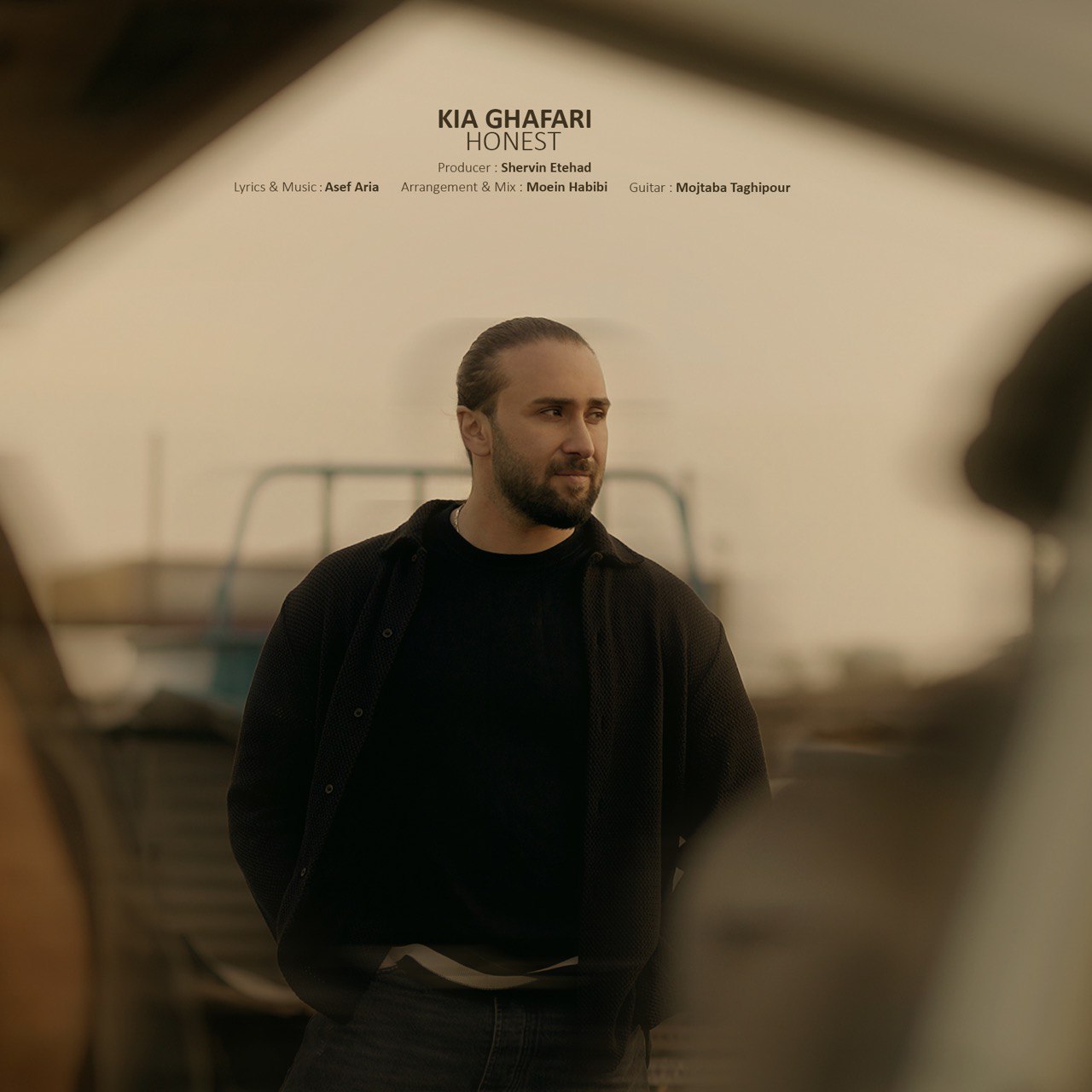 دانلود آهنگ جدید کیا غفاری به نام آنست